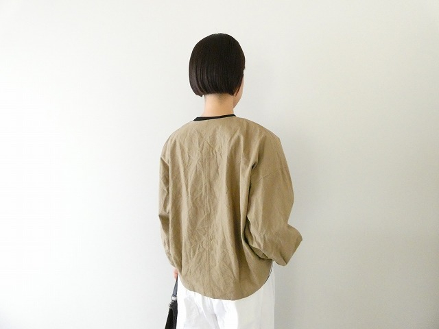 ina(イナ) 綿麻ベビーキャンバスクルーネック袖口タックジャケットの商品画像9