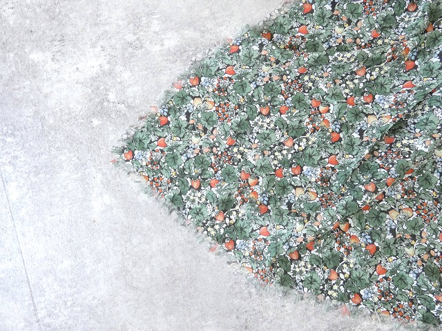 R&D.M.Co-(オールドマンズテーラー) WILD BERRY FIELD GAUZE SHAWLの商品画像11