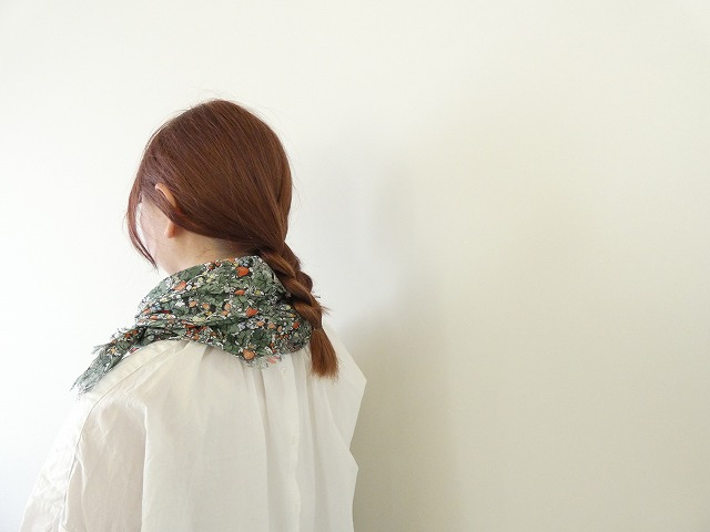 R&D.M.Co-(オールドマンズテーラー) WILD BERRY FIELD GAUZE SHAWLの商品画像4
