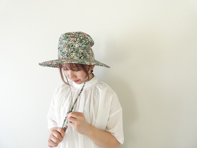 R&D.M.Co-(オールドマンズテーラー) WILD BERRY FIELD RIPSTOP ADVENTURE HATの商品画像1