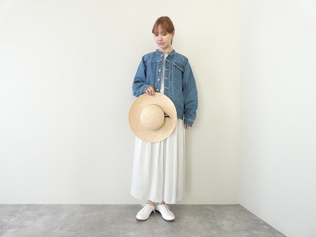 DONEEYU(ドニーユ) 割繊パウダーサテンギャザースカンツの商品画像1