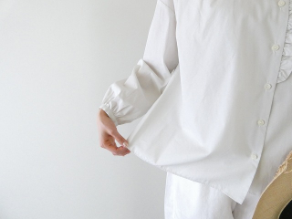 STAMP AND DIARY(スタンプアンドダイアリー) 100/1高密度ブロードノーカラーフリルブラウスの商品画像17