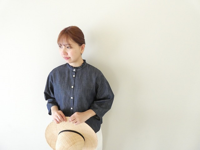 STAMP AND DIARY(スタンプアンドダイアリー) コットンリネンテンセルデニムフリルシャツの商品画像1