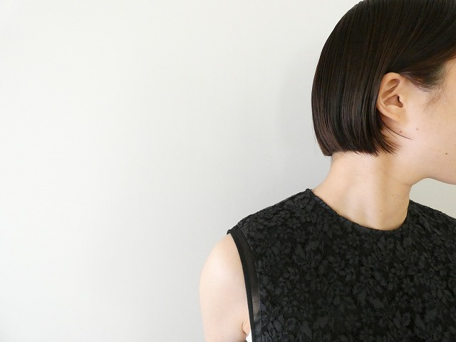 TOMORROWLAND(トゥモローランド) リーフフラワーレイヤードノースリーブブラウスの商品画像2