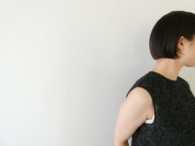 TOMORROWLAND(トゥモローランド) リーフフラワーレイヤードノースリーブブラウスの商品画像4