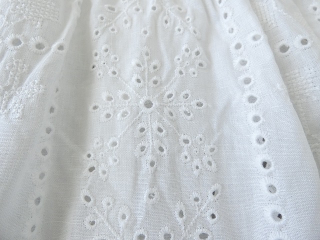 qiri(キリ) グローエンブロイダリーギャザースリーブブラウスの商品画像22