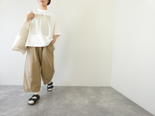 prit(プリット) コットンリネンバックサテン裾ダーツベイカーパンツの商品画像1