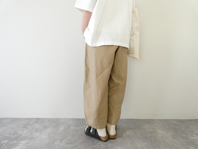 prit(プリット) コットンリネンバックサテン裾ダーツベイカーパンツの商品画像8