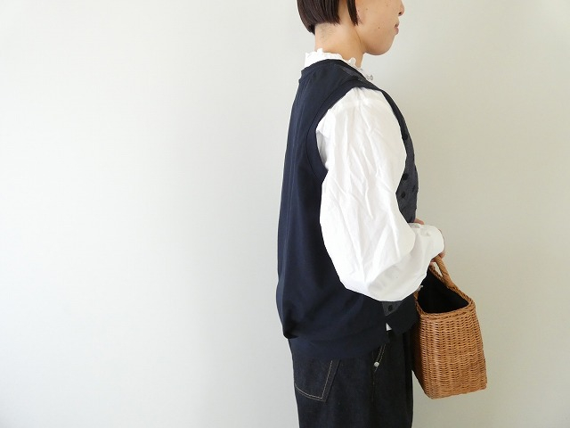 prit(プリット) 強撚引き揃え天竺リネンコットンランダムドット刺繍切替プルオーバーベストの商品画像8