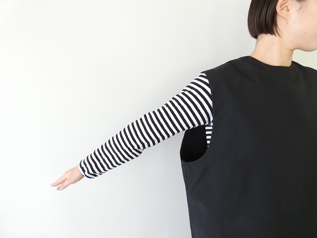 Veritecoeur(ヴェリテクール) ユニセックスウェザーベストの商品画像6