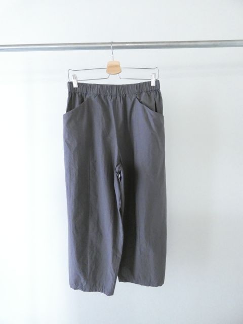 evam eva(エヴァムエヴァ) cotton cropped pantsの商品画像9