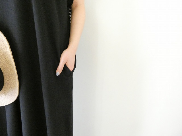 Gymphlex(ジムフレックス) INTER LOCKクルーネックスリーブレスドレスの商品画像5