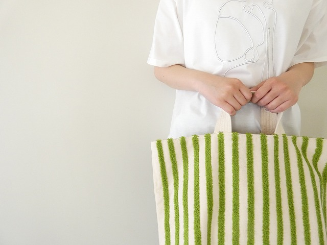 beej(ビージ) Loop Stripe box Tote bagの商品画像5