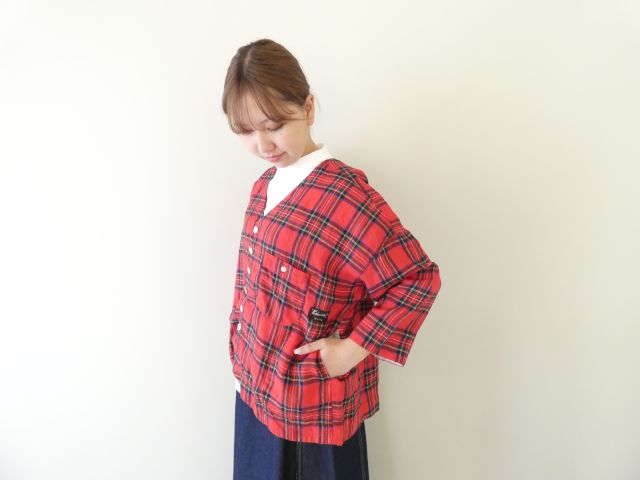 快晴堂(かいせいどう) タータンチェック/エバーグリーンふわりカーディガンの商品画像1