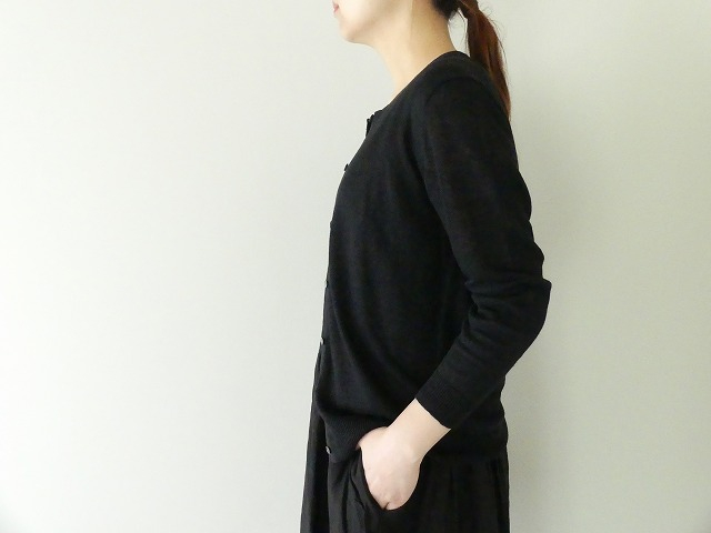 mao made(マオメイド) リネンUVカットいつものクルーネックカーディガンの商品画像8