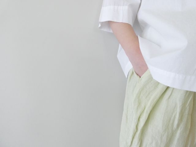 ROBE de PEAU(ローブ デ ポー) リネンカミーユタックパンツの商品画像4