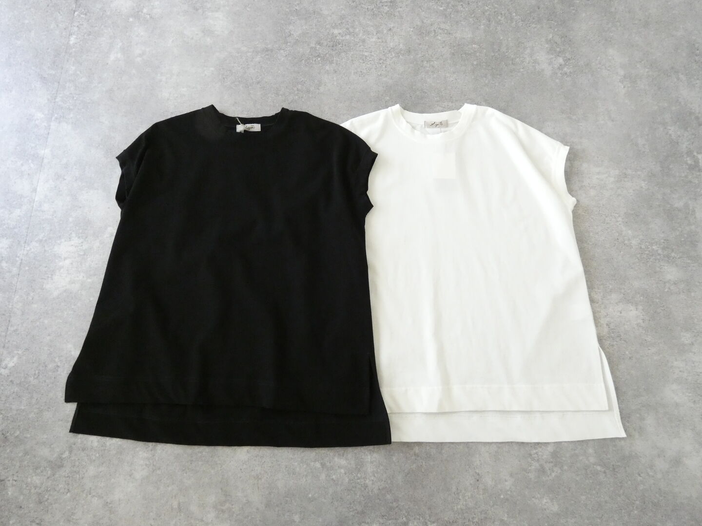 ichiAntiquite's(イチアンティークス) スリーブレスプルオーバーの商品画像3