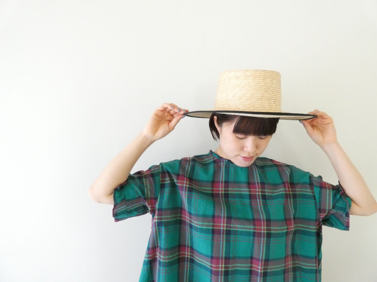 Hands of creation(ハンズオブクリエイション) マドラスチェックフリルプルオーバーの商品画像1