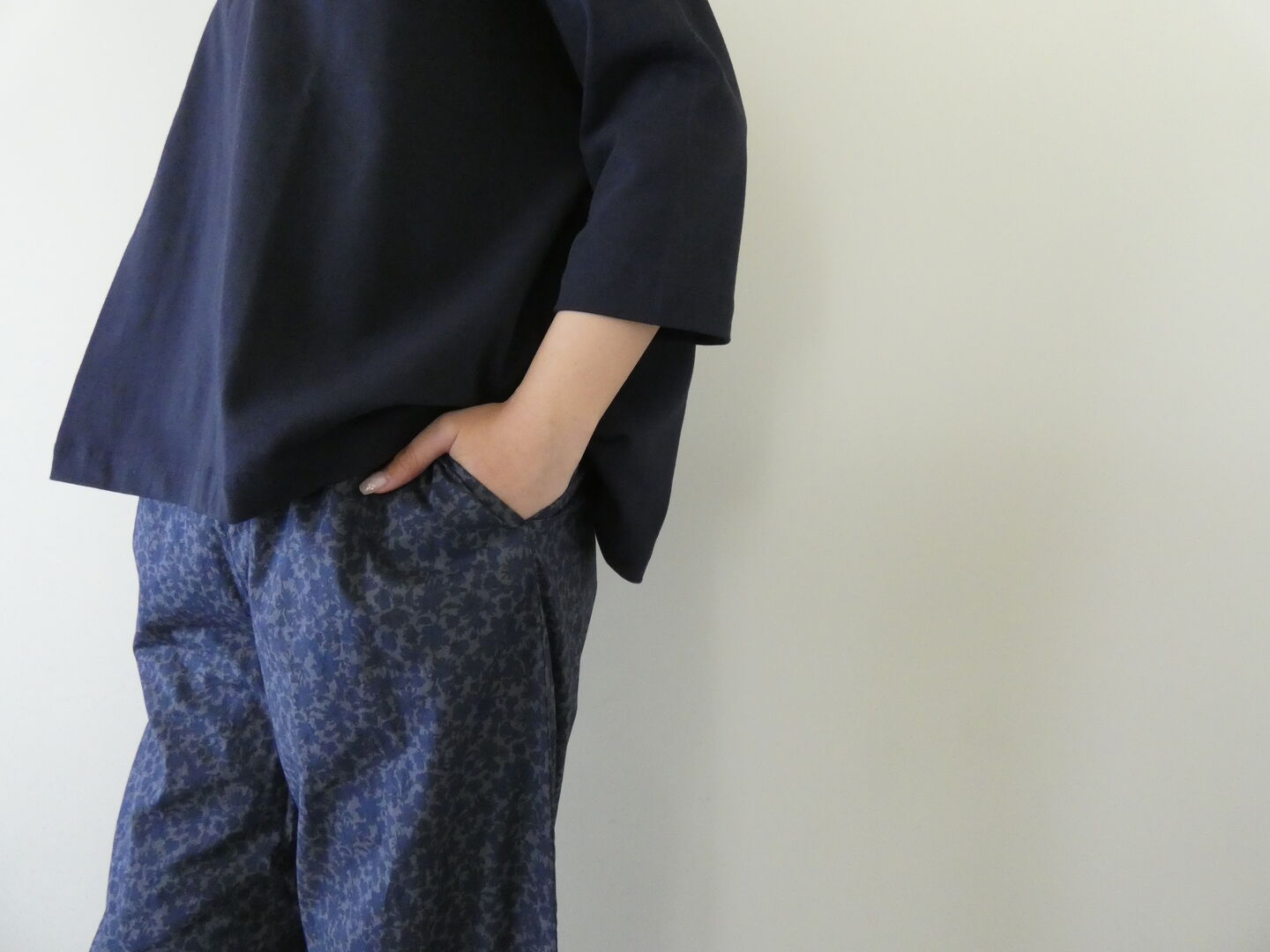 prit(プリット) 80/1ローンボタニカルプリントワイドパンツの商品画像16