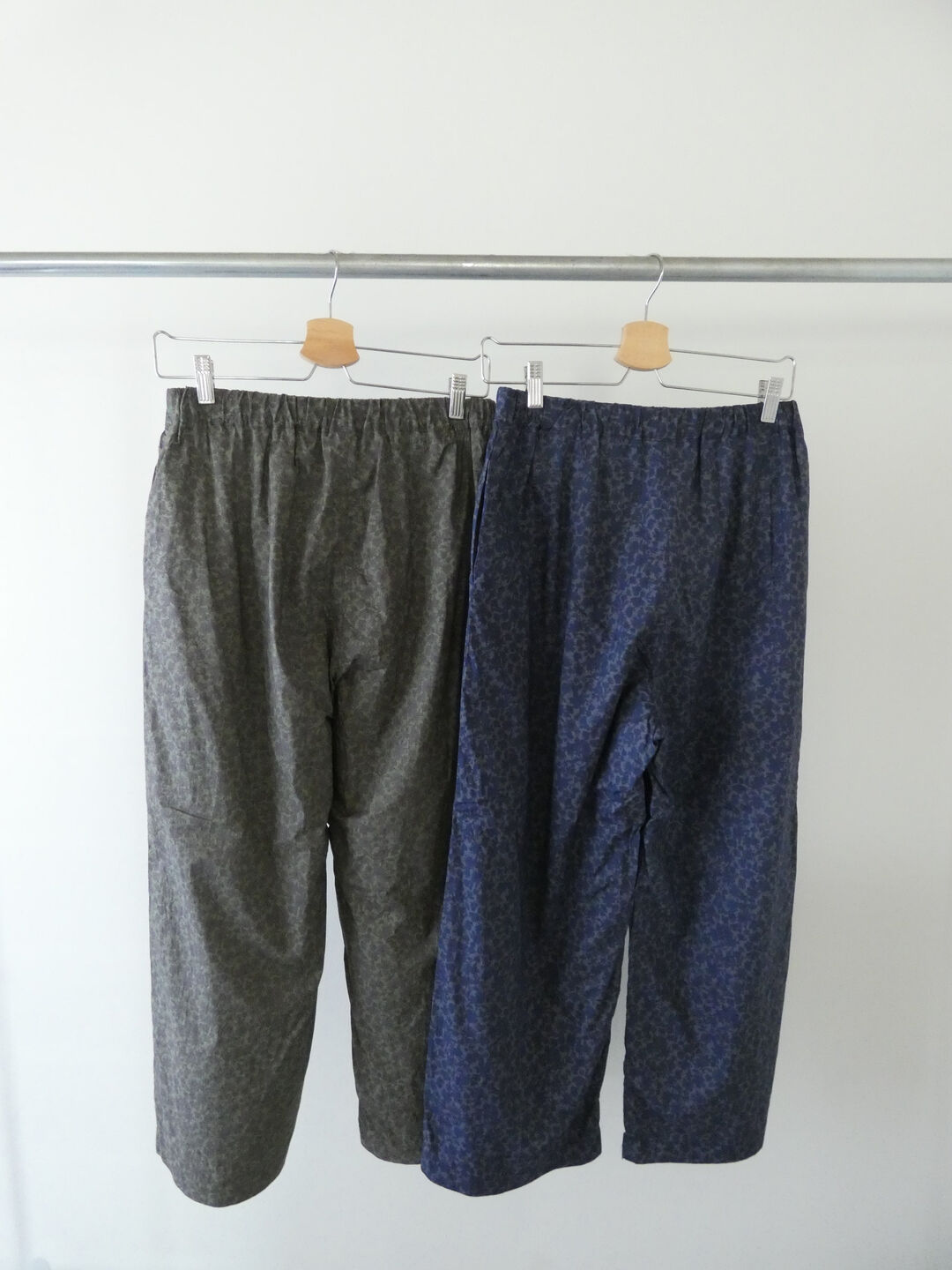 prit(プリット) 80/1ローンボタニカルプリントワイドパンツの商品画像8