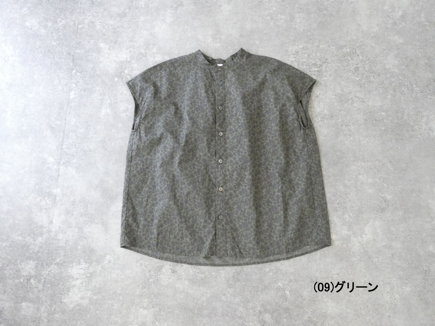 prit(プリット) 80/1ローンボタニカルプリントスリーブレススタンドカラーシャツの商品画像28