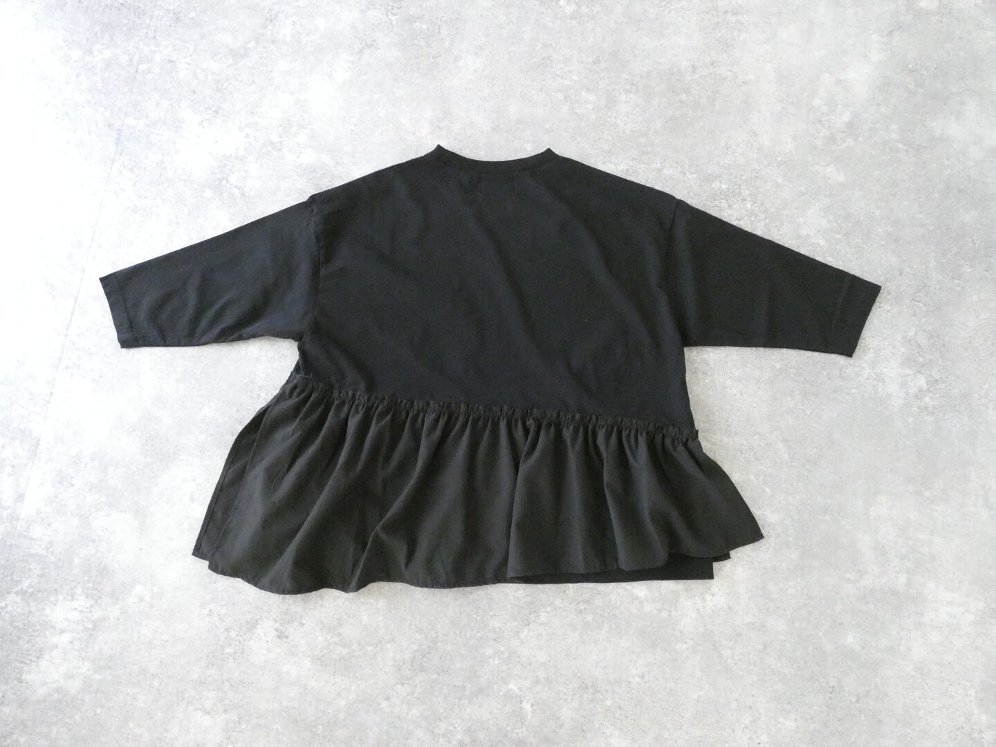 sabbatum(サバタム) BD30/1 天竺バイファブリックギャザーフリルプルオーバーの商品画像29