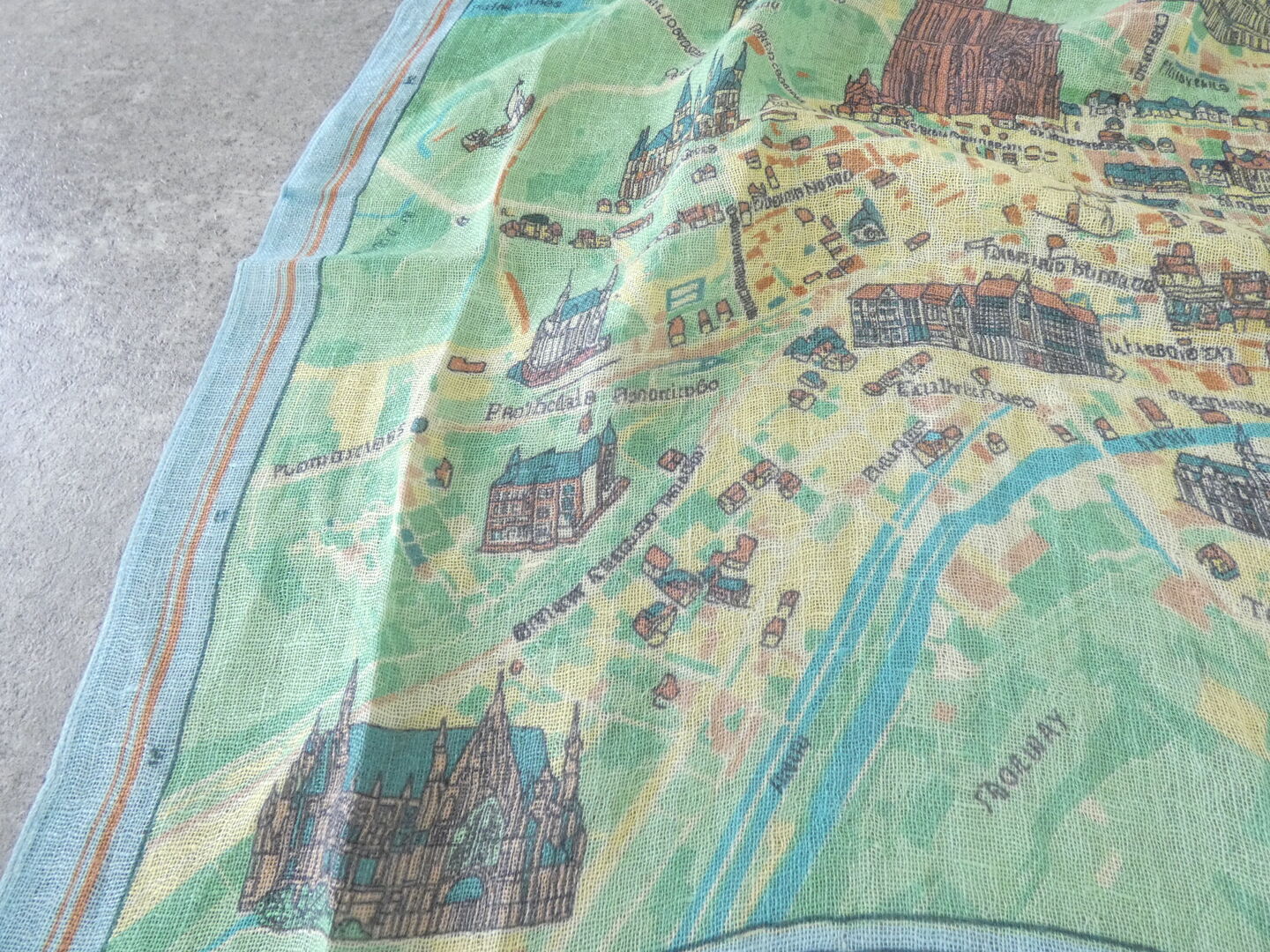 The Bagmati(バグマティ) ストラスブールのリネンスカーフの商品画像25