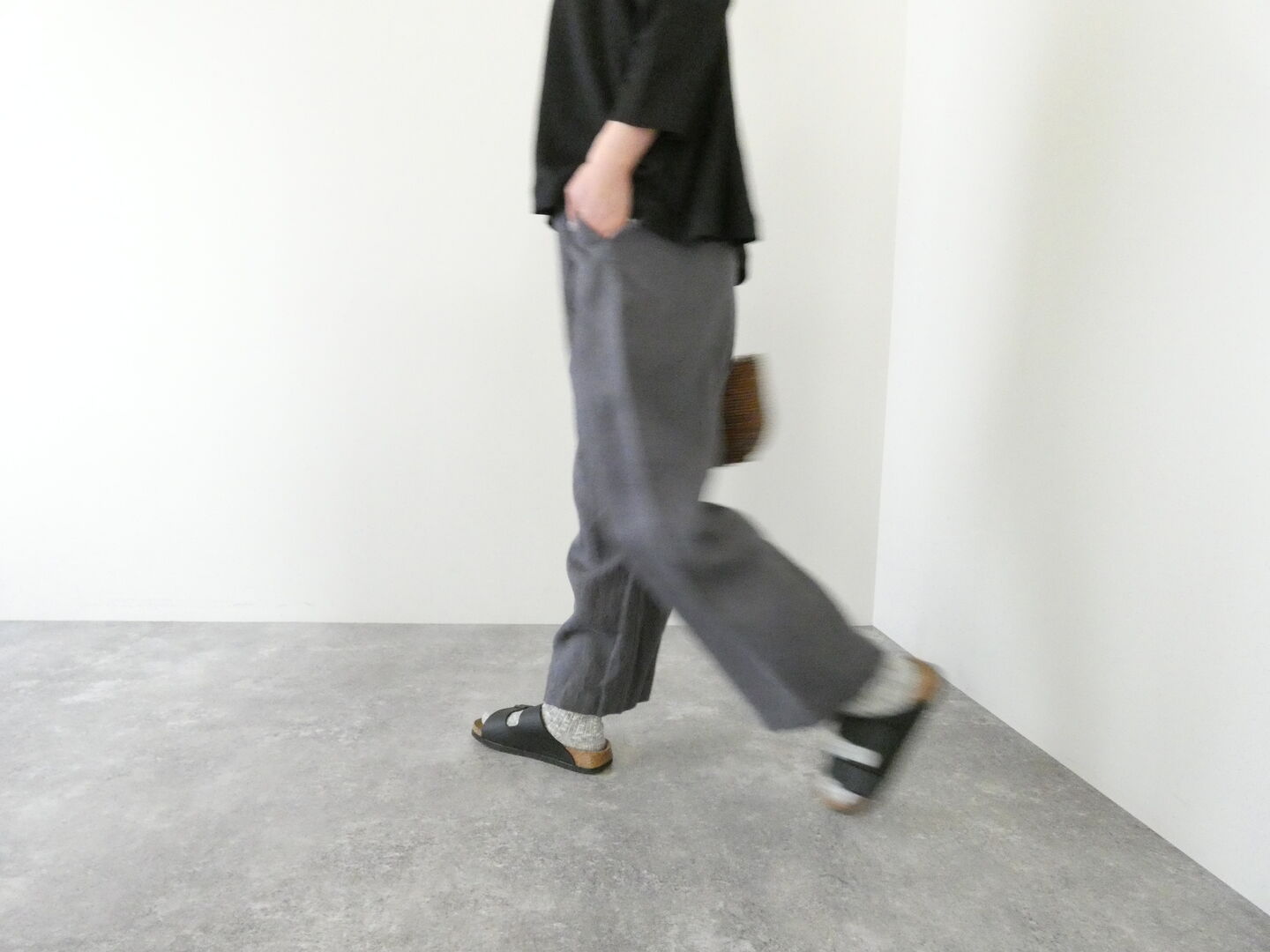 TRAVAIL MANUEL(トラバイユマニュアル) フレンチリネンツイル2タックトラウザーズの商品画像6