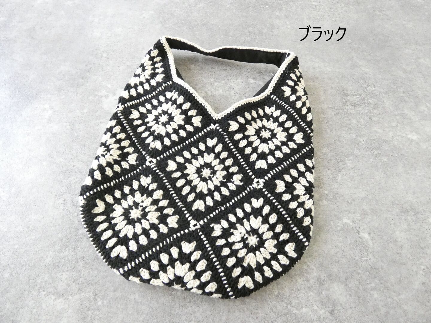 shs シンプルな装いを引き立てる モチーフ編みのワンハンドルバッグの商品画像28