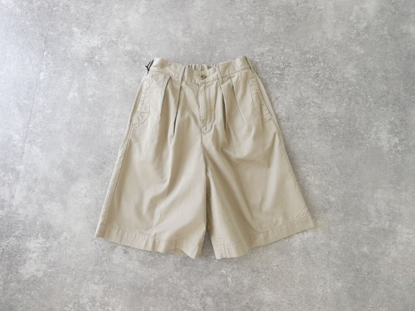 D.M.G.(ディーエムジー) ツイルトラウザーショーツの商品画像3