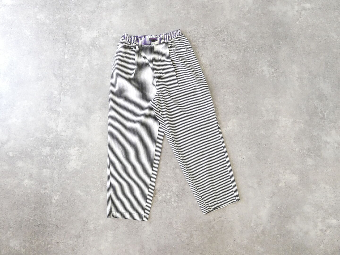 Hands of creation(ハンズオブクリエイション) ヒッコリーデニムバレルパンツの商品画像3