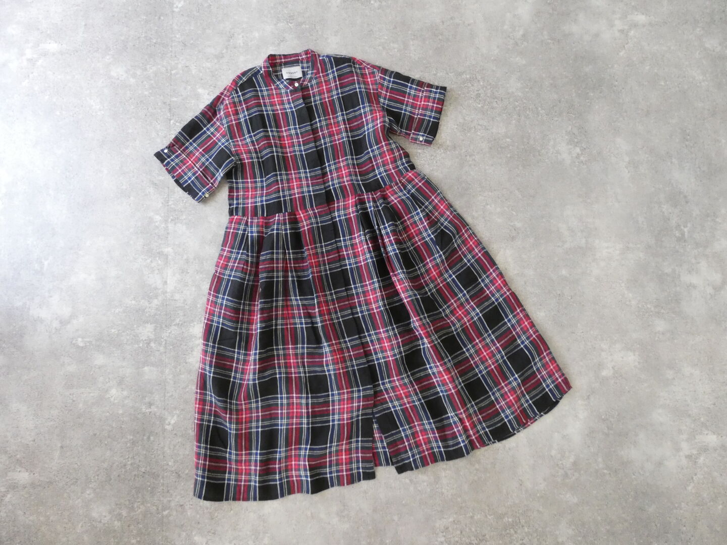 OUVERT(ウーヴェル) すてきなおとなのタータン折り返しカフスタックワンピースの商品画像12