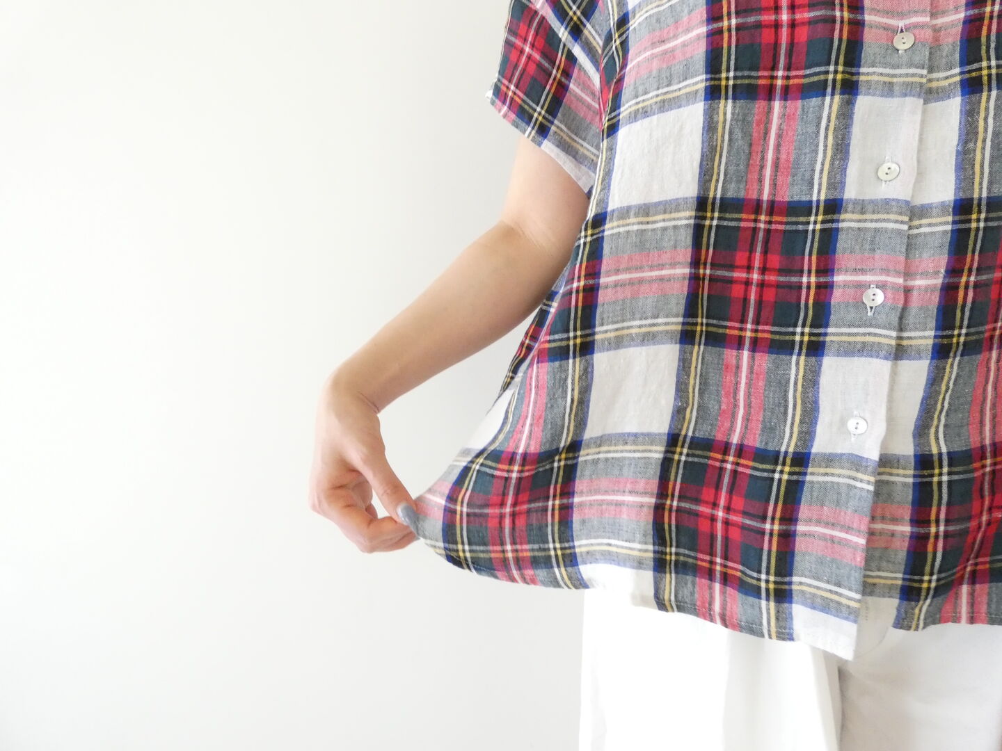 OUVERT(ウーヴェル) すてきなおとなのタータンレギュラーカラーフレンチシャツの商品画像6