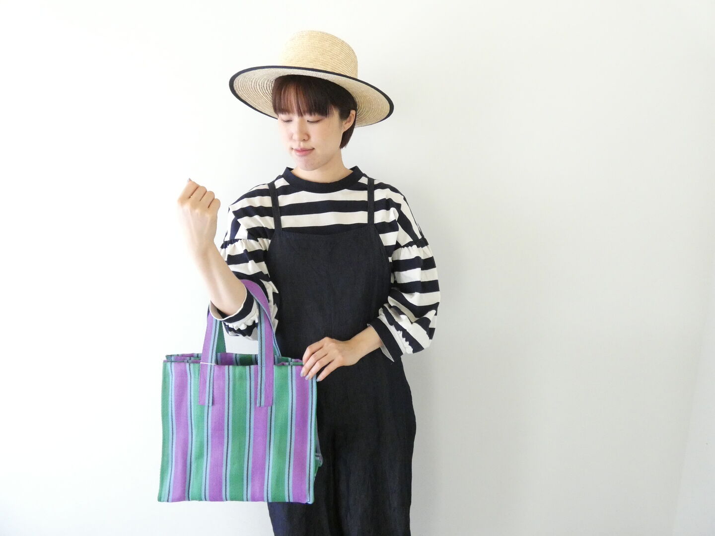 shs アウトドアシーンにもおすすめ サニーストライプのトートバッグの商品画像1