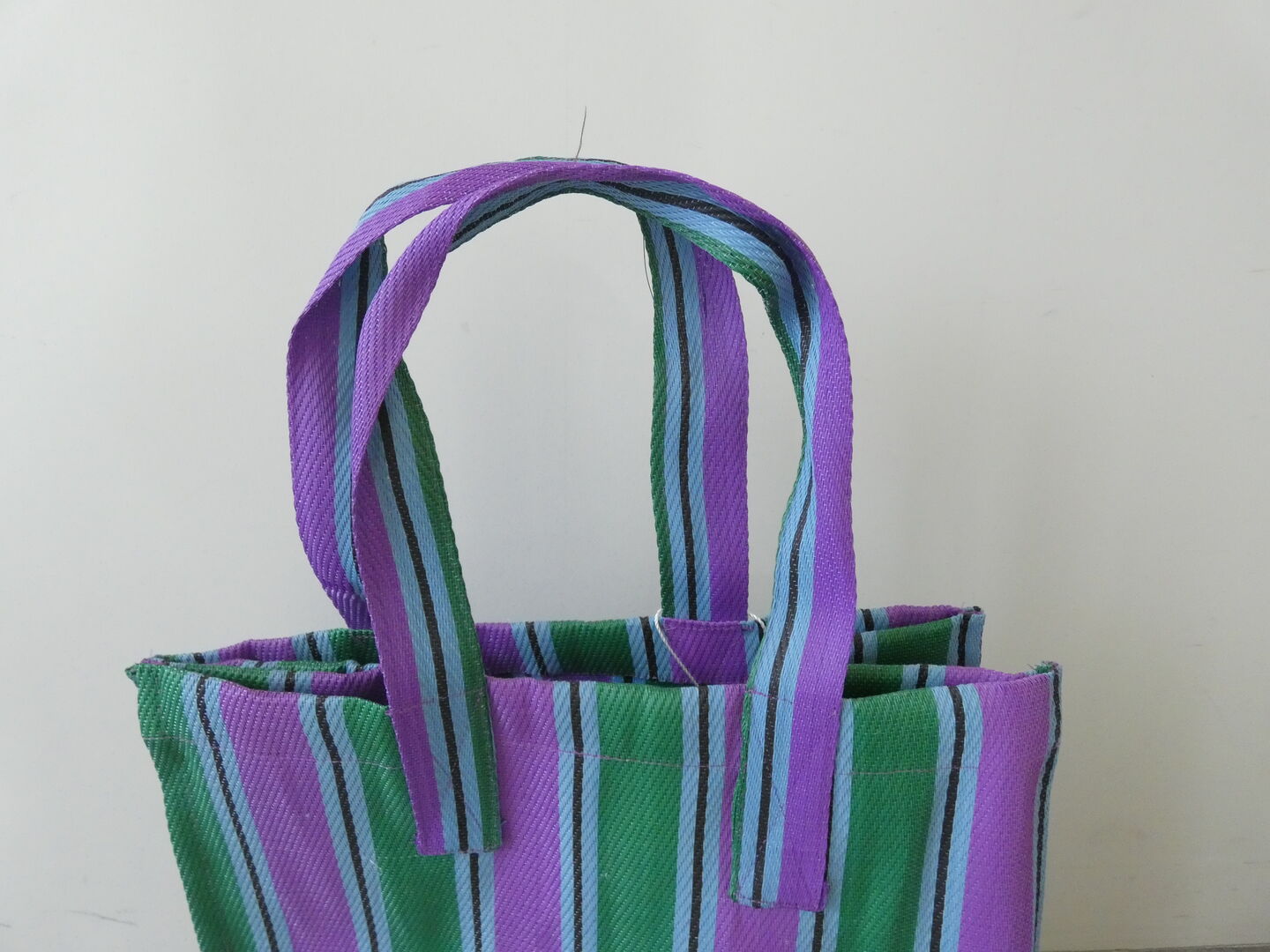 shs アウトドアシーンにもおすすめ サニーストライプのトートバッグの商品画像21