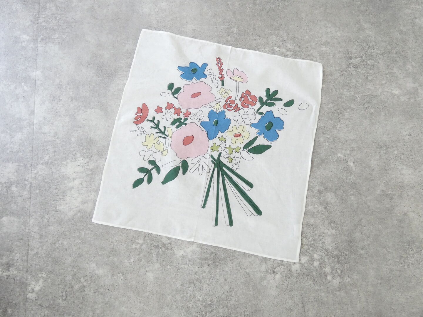 shs タペストリーでも楽しめる フラワーブーケ柄ハンカチの商品画像8