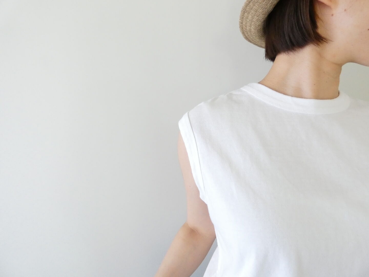 grin(グリン) マナプール天竺スリーブレスプルオーバーの商品画像2