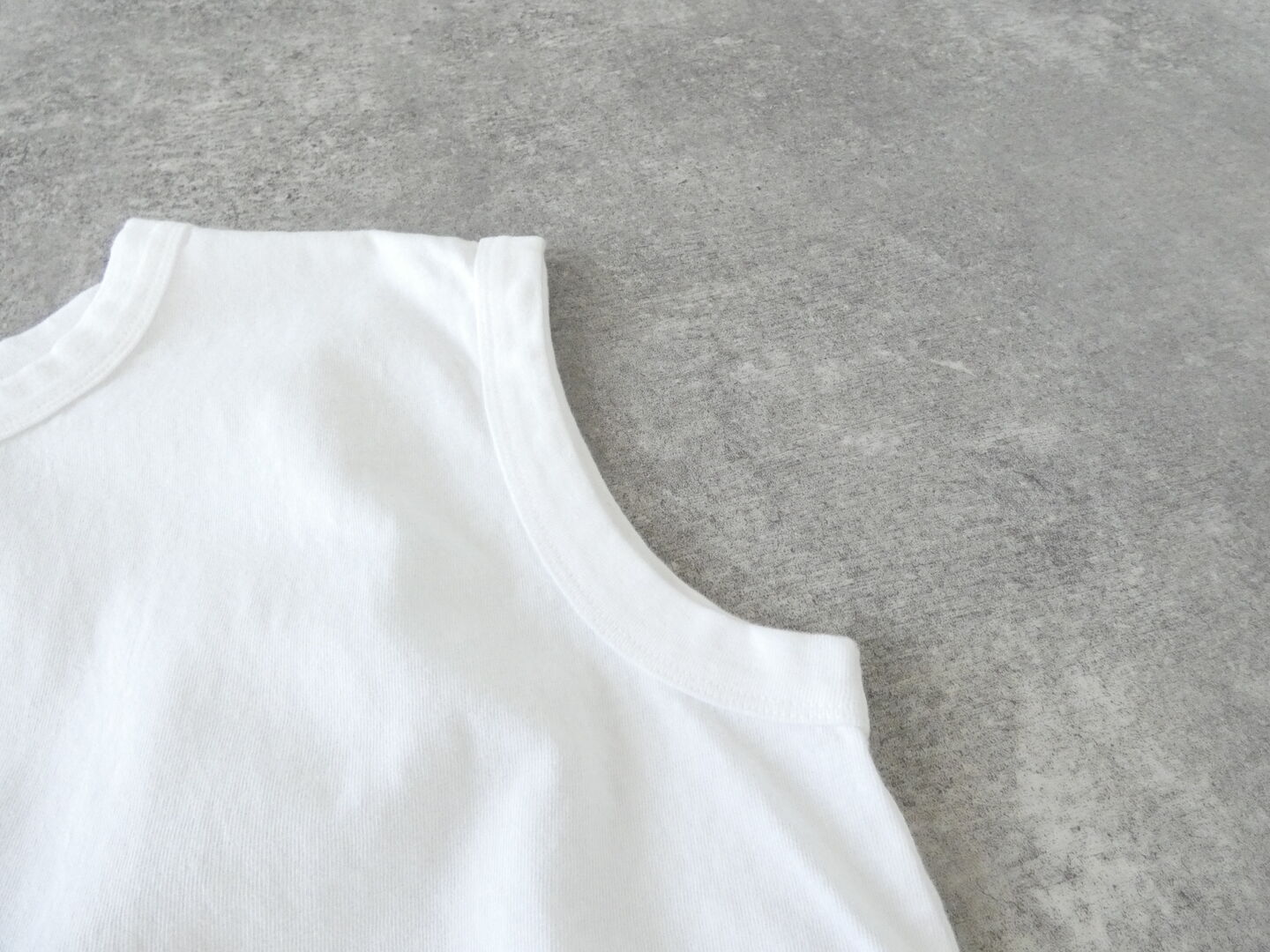 grin(グリン) マナプール天竺スリーブレスプルオーバーの商品画像59