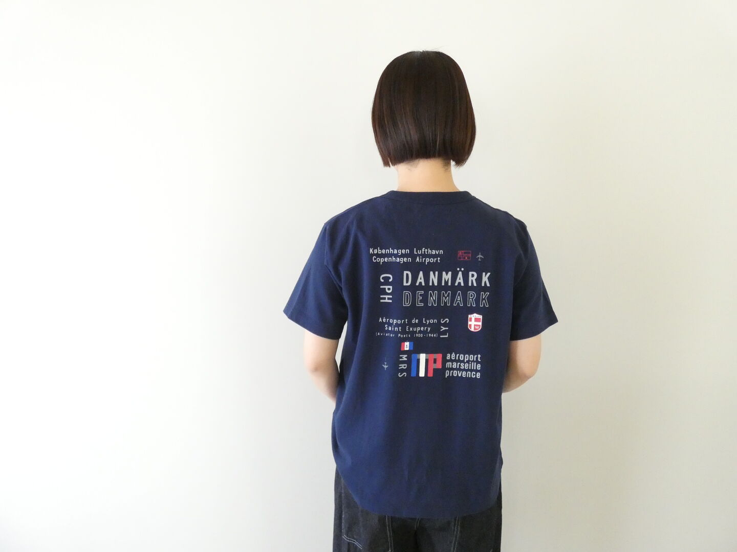 快晴堂(かいせいどう) SPACEMOO別注カラー 半袖UNI-Tシャツ  ロゴT Around the World B柄「エアーポート3レター」COMFORT FIT-sizeの商品画像4