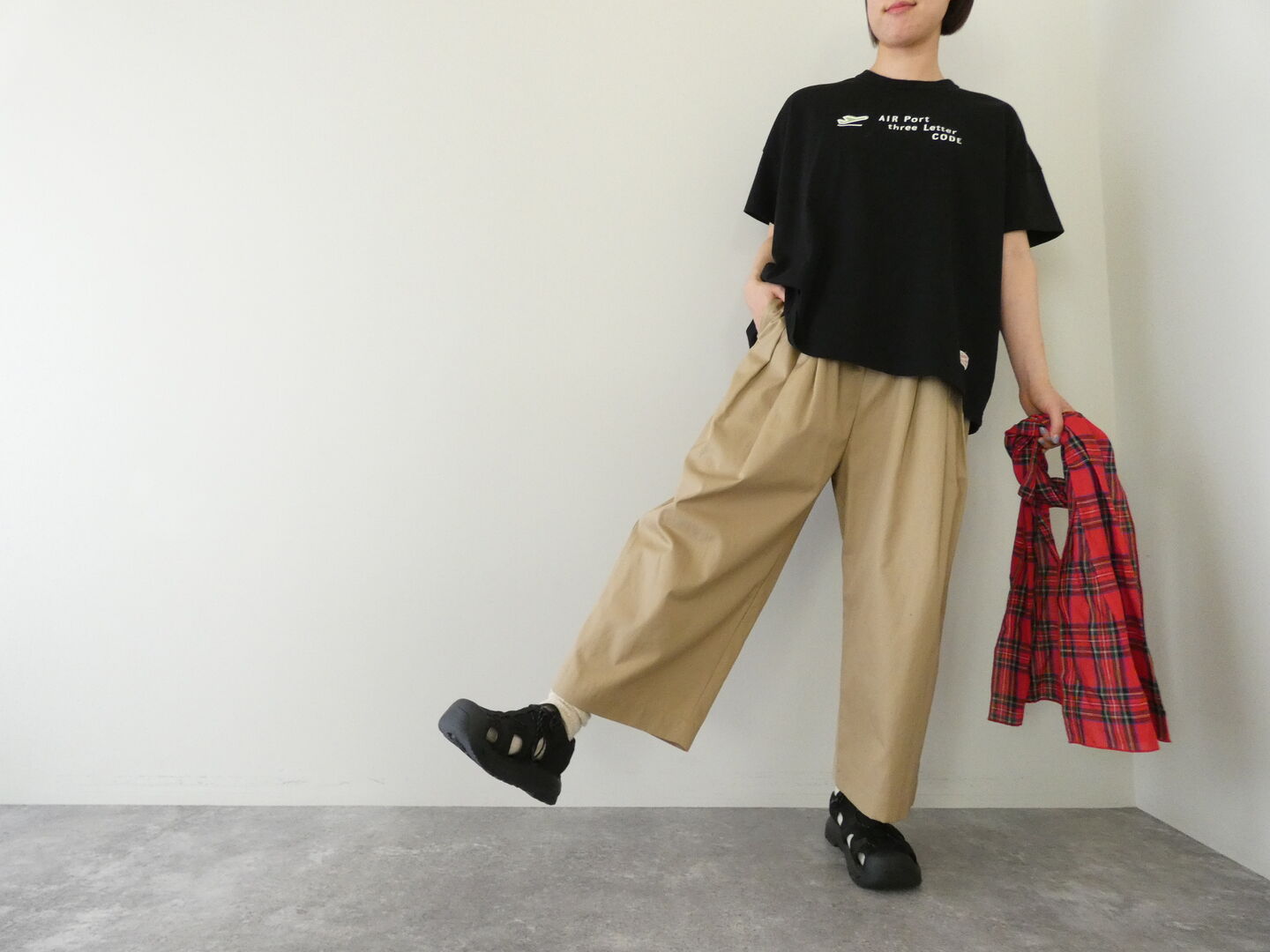 快晴堂(かいせいどう) SPACEMOO別注カラー 　半袖 girls Tシャツ　Around the World B柄「エアーポート3レター」WIDE FIT-sizeの商品画像7