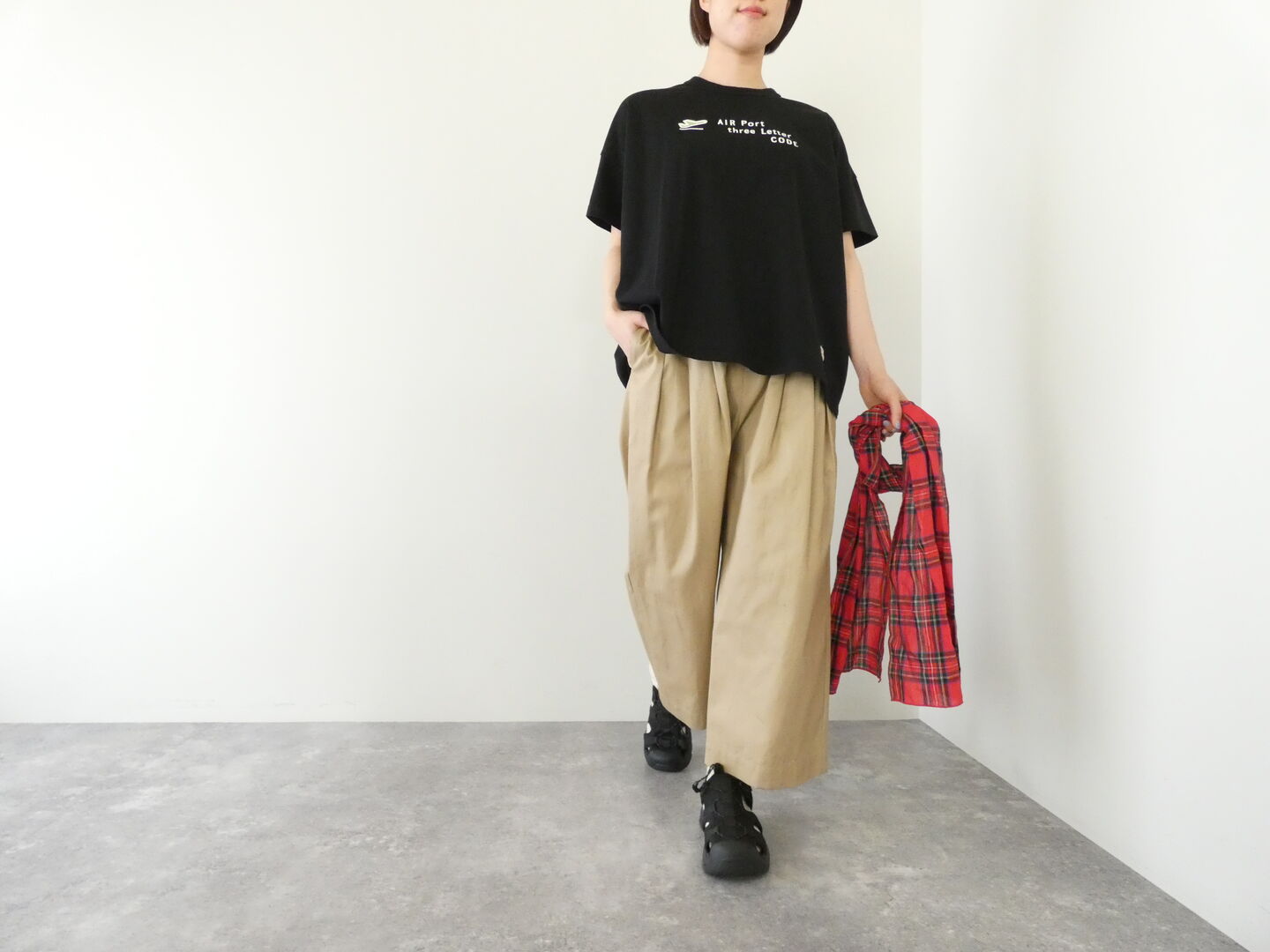 快晴堂(かいせいどう) SPACEMOO別注カラー 　半袖 girls Tシャツ　Around the World B柄「エアーポート3レター」WIDE FIT-sizeの商品画像8