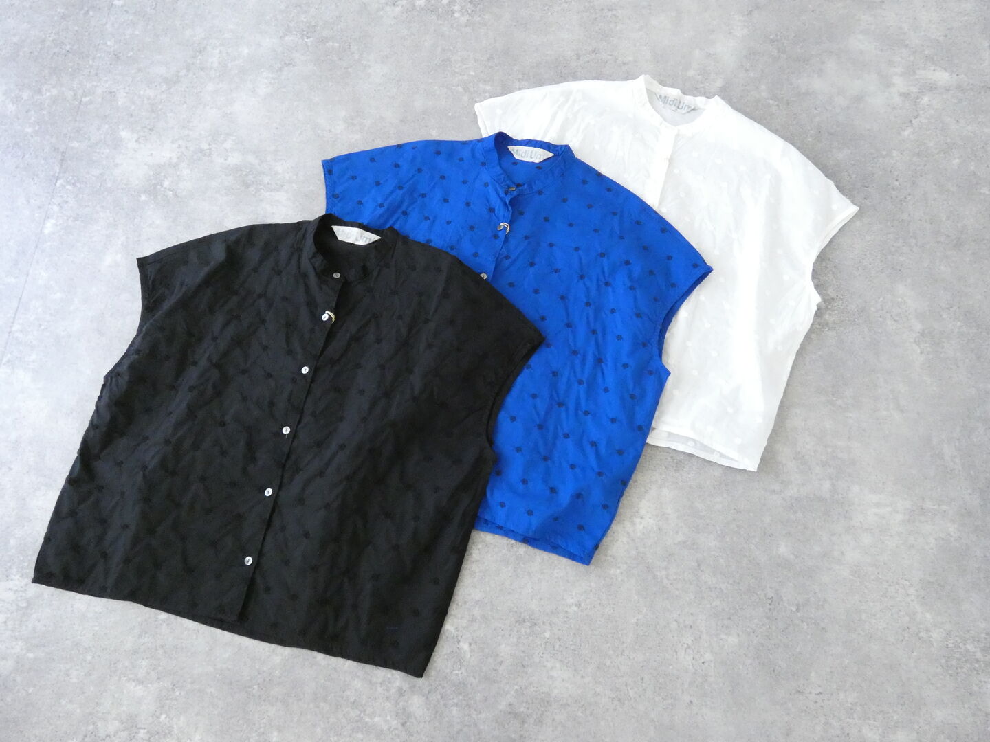 MidiUmi(ミディウミ) ドットノースリーブシャツの商品画像3