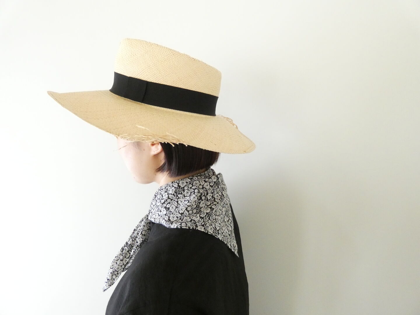 R&D.M.Co-(オールドマンズテーラー) LITTLE WILD BERRY COTTON LAWN BANDANNAの商品画像2