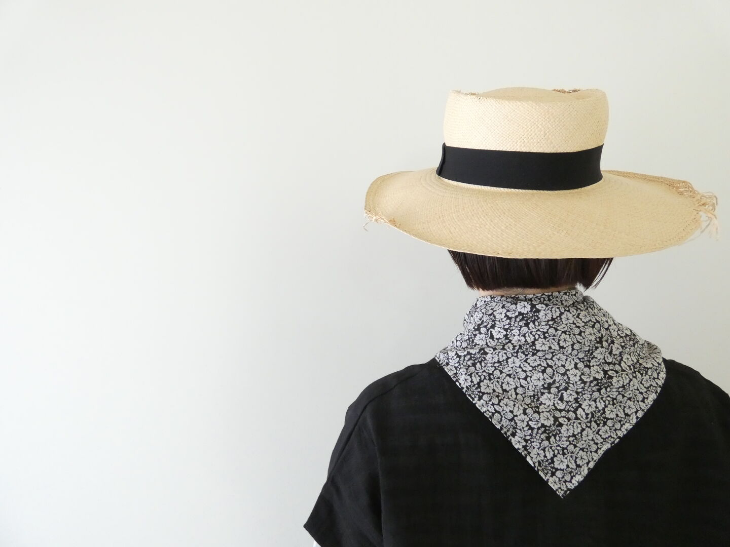 R&D.M.Co-(オールドマンズテーラー) LITTLE WILD BERRY COTTON LAWN BANDANNAの商品画像6