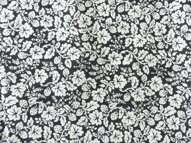 R&D.M.Co-(オールドマンズテーラー) LITTLE WILD BERRY COTTON LAWN BANDANNAの商品画像9