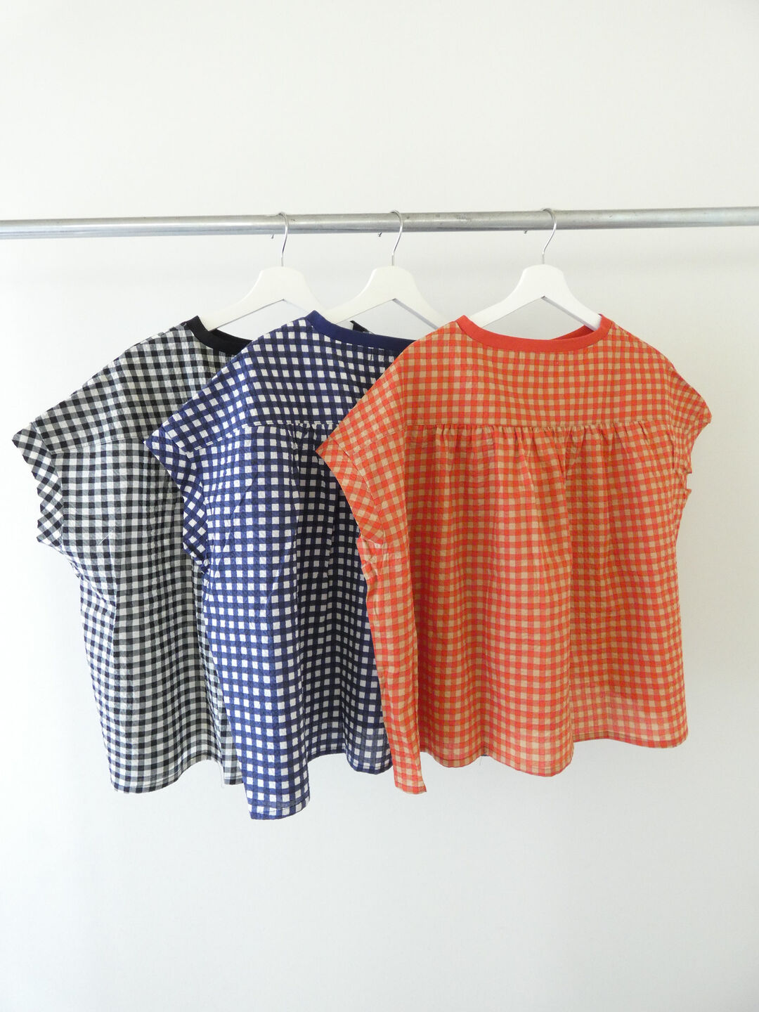 PAR ICI(パーリッシィ) ギンガムチェックバックギャザーTブラウスの商品画像11