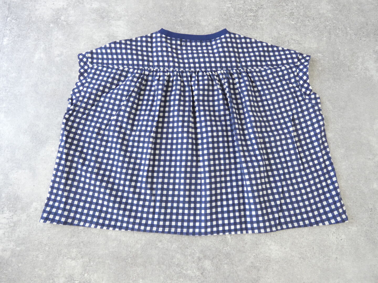 PAR ICI(パーリッシィ) ギンガムチェックバックギャザーTブラウスの商品画像43