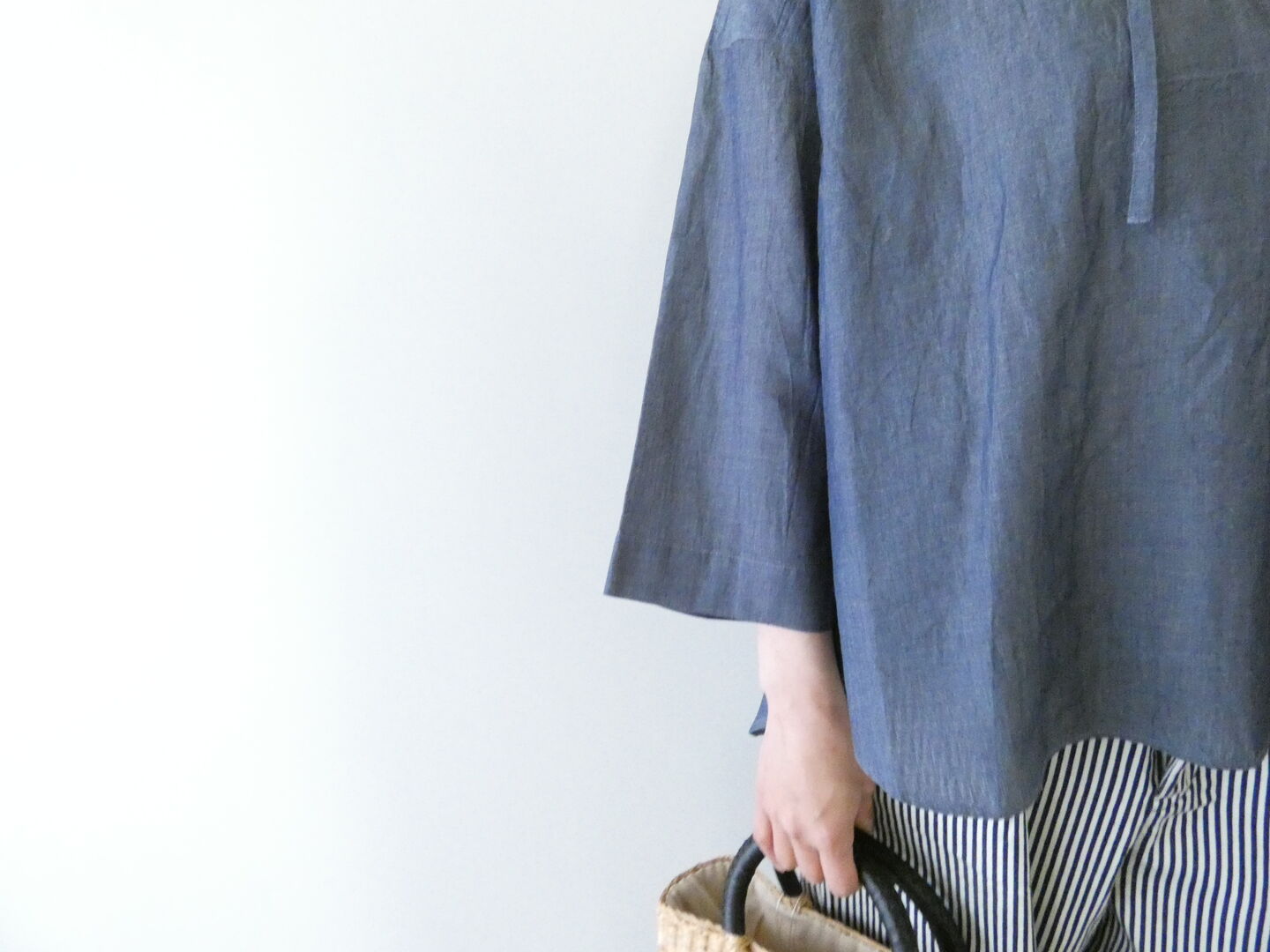 prit(プリット) インディゴシアーデニムフードプルオーバーシャツの商品画像6