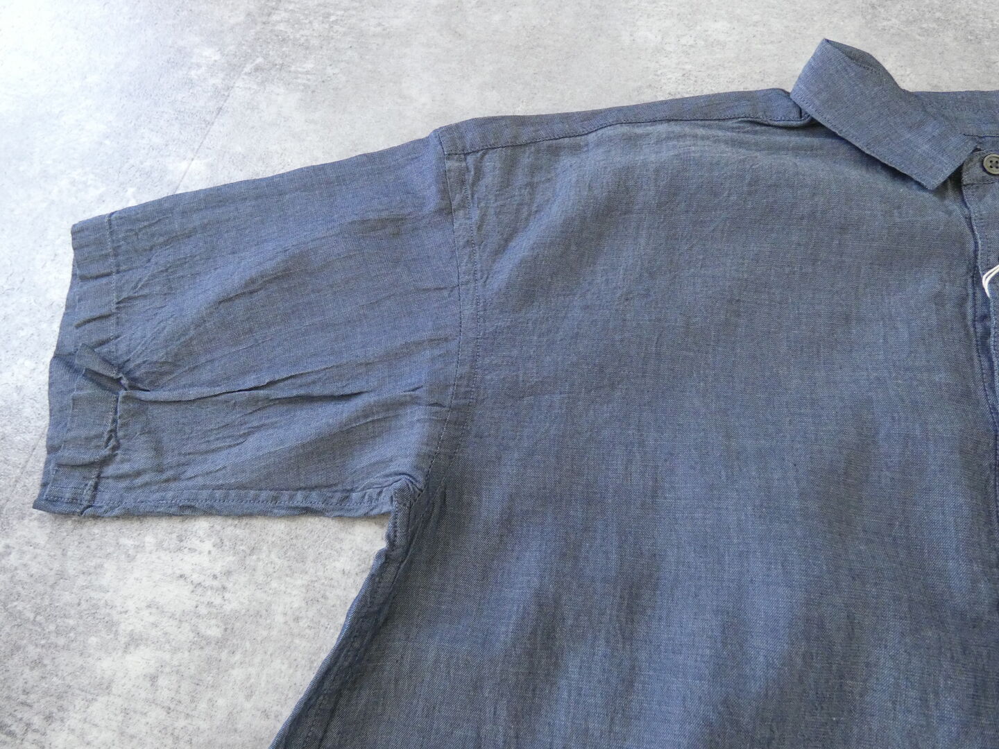 prit(プリット) インディゴシアーデニム5分袖レギュラーカラーシャツの商品画像22