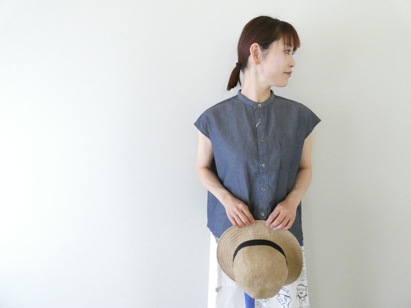 prit(プリット) インディゴシアーデニムスリーブレススタンドカラーシャツの商品画像1
